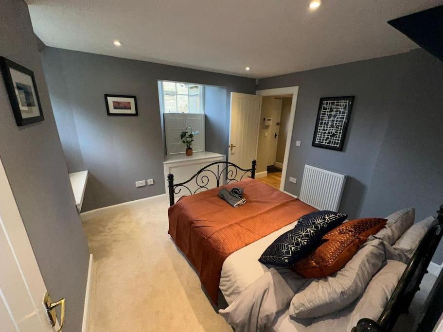 The Gate House - 3 Bed & Parking Villa EDI Exterior foto